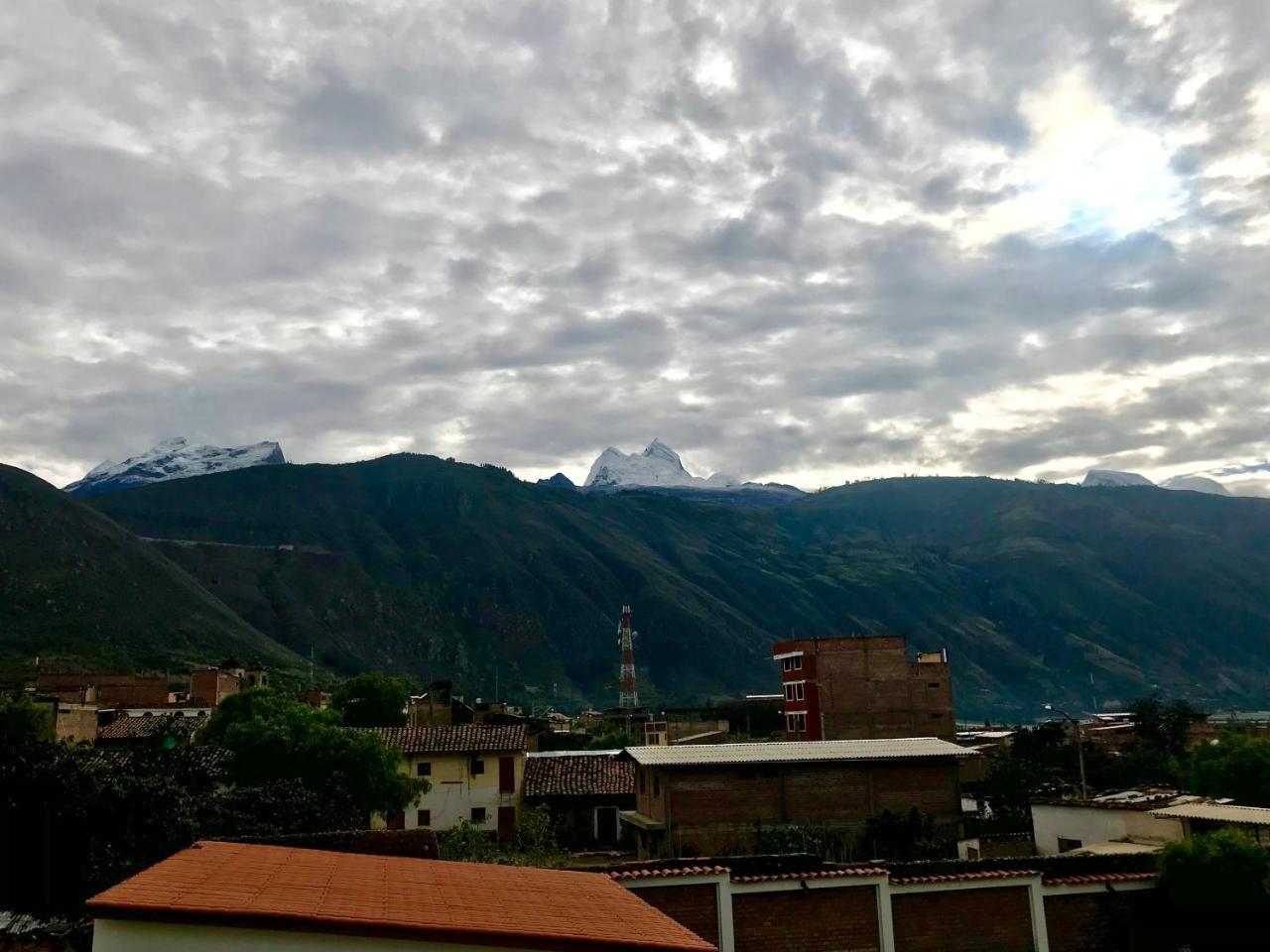 Los Alamos Caraz Buitenkant foto